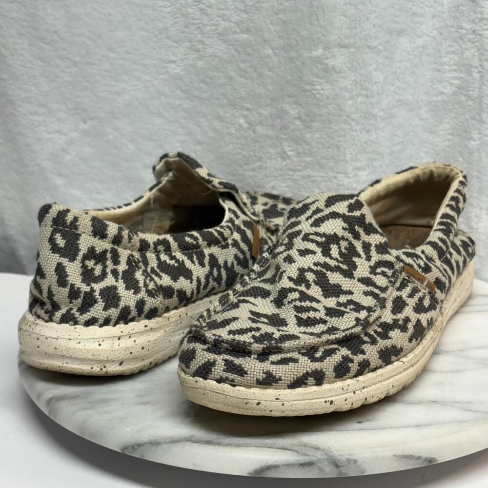 Hey Dude Slip On Shoes Woman's 7 Misty Woven Cheetah Gray Comfort Casual Natural